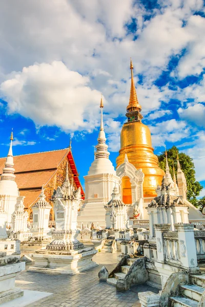 Tempio di Wat Suan Dok — Foto Stock