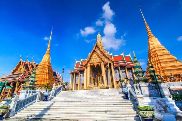 Templo de Buda Esmeralda —  Fotos de Stock