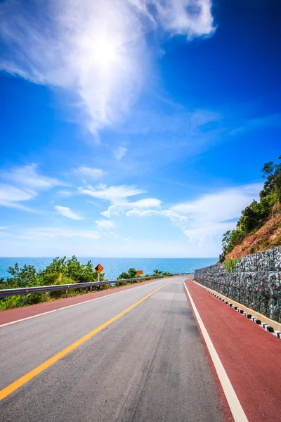 Mountain highway and sea — Stock Photo, Image