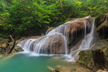 Tayland Erawan şelale