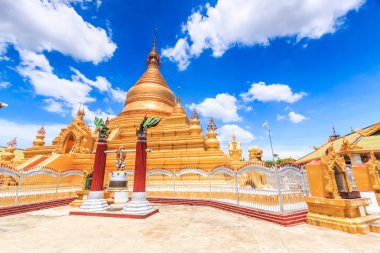 Kuthodaw Tapınağı'nda Mandalay
