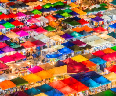 Bangkok'da popüler Pazar
