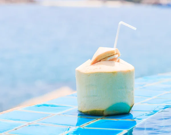 Coconut water drink — Stock Photo, Image