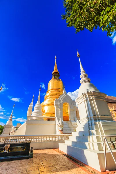 Vieux temple à Chiang Mai — Photo