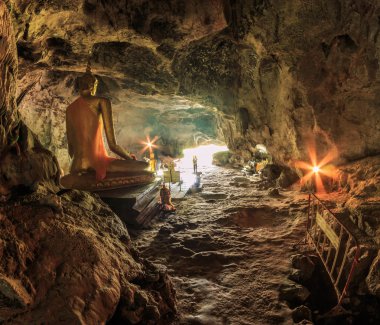 krasae mağara ve Buda