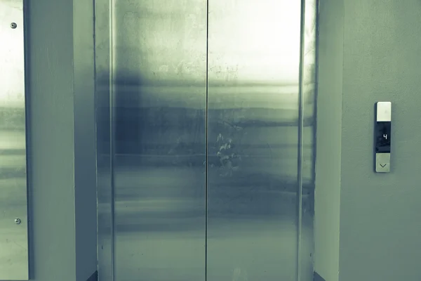 Botón de ascensor en la oficina —  Fotos de Stock