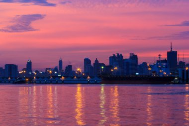 Bangkok Cityscape alacakaranlık