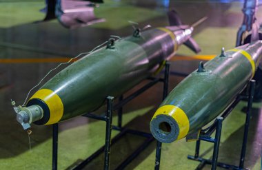 Süzülen bombalar savaşta kullanılır..