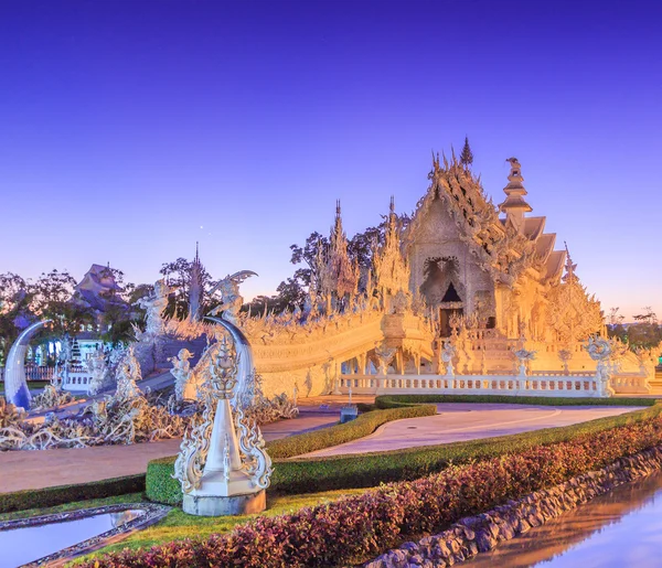 Wat rong khun tempel — Stockfoto