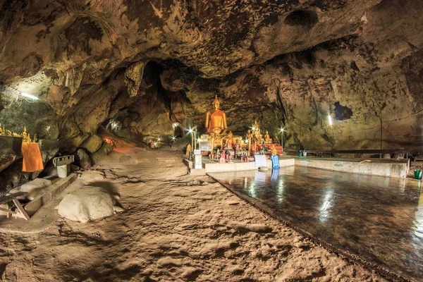 Krasae 동굴을 강조 — 스톡 사진