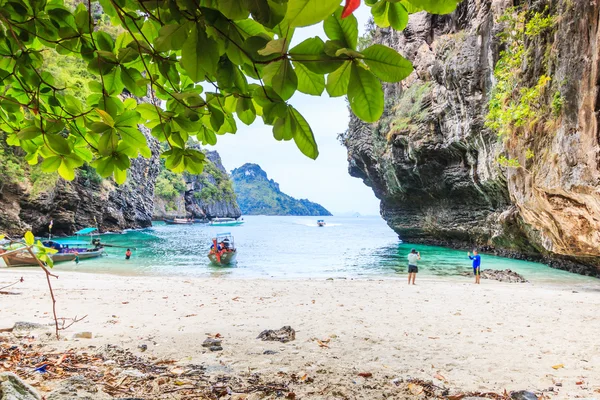 Sea Landscape on railay beach — Stock Photo, Image