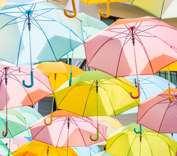 Διακόσμηση διακοπών ομπρέλες — Φωτογραφία Αρχείου