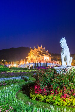 Tapınak Wat Ho kham luang