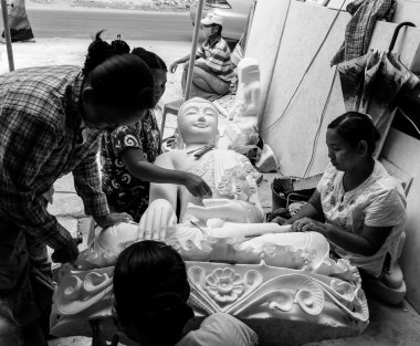 bir aracı kullanarak çalışma oymacılar