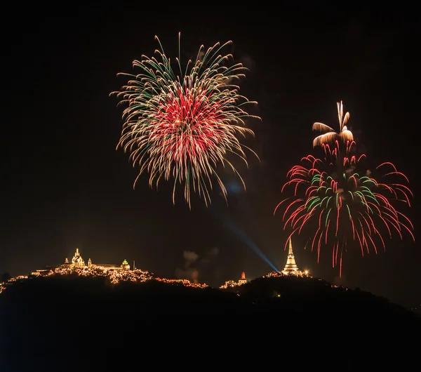 Fireworks in night sky — Stock Photo, Image