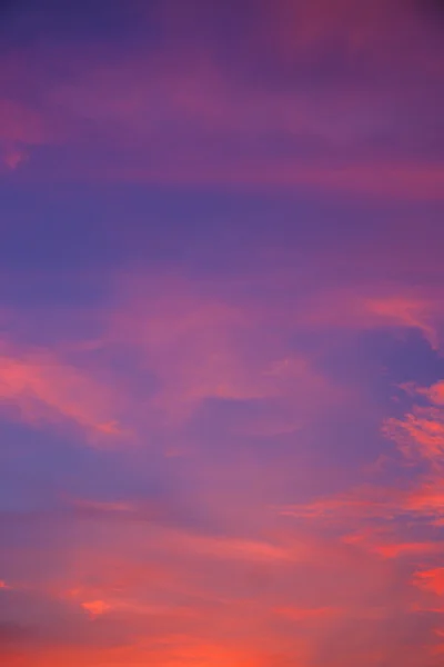 Solnedgång himmel och moln — Stockfoto