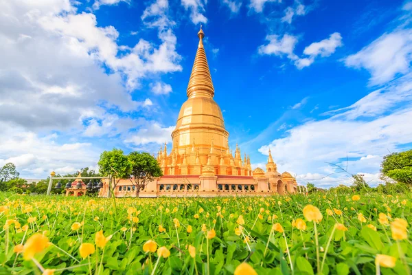 Shwedagon pagoda in Thailand — Stockfoto