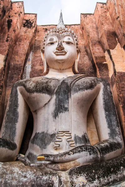 Alter Buddha in der Altstadt — Stockfoto