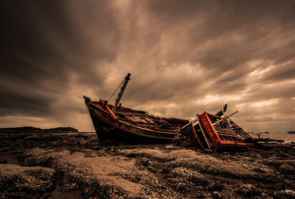 Крушение ландшафтного корабля
