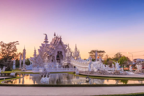 Thajské chrám Wat Rong Khun — Stock fotografie