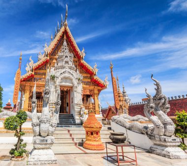 Tapınak Wat Phra Mongkol Kiri