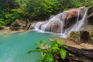 Erawan Tayland şelale