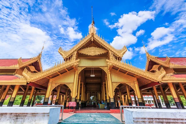 Mandalay Mandalay sarayda — Stok fotoğraf