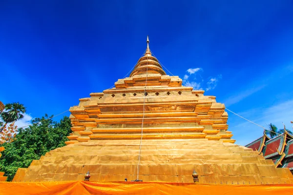 Świątyni Wat Phra Sri Chomtong — Zdjęcie stockowe