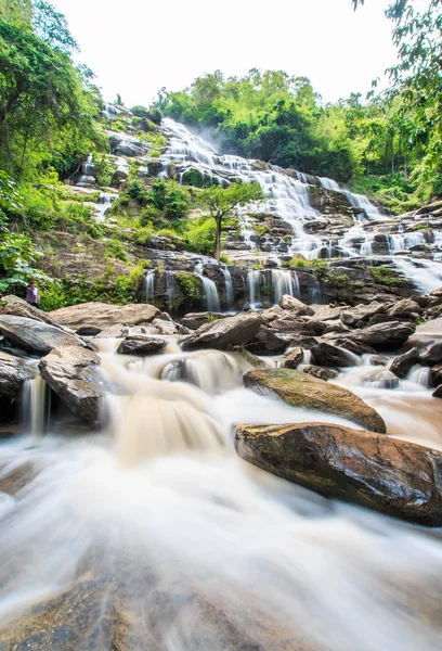 Mae ya cachoeira — Fotografia de Stock