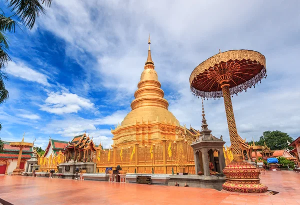 Wat phrathat Templo de Hariphunchai Lamphun — Fotografia de Stock