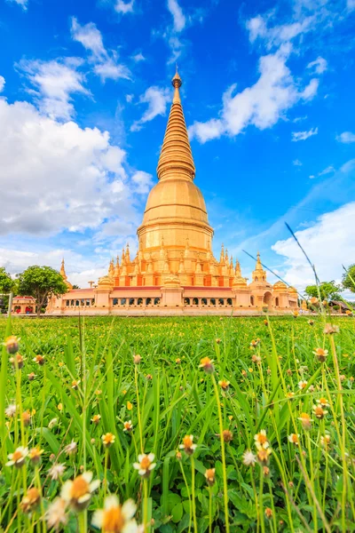 Shwedagon pagoda in Thailand — Stock Photo, Image