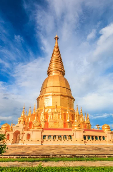 Shwedagon pagoda in Thailand — Stockfoto