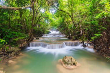 Huay Mae Kamin Waterfall Kanchanaburi'deki/daki oteller