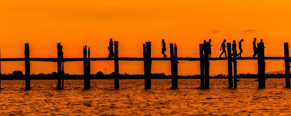 U Bein most při západu slunce — Stock fotografie