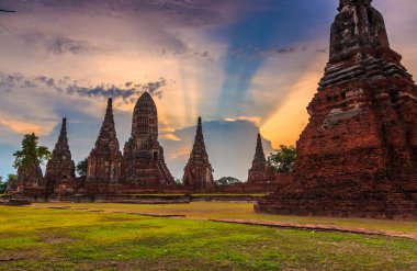WAT chaiwatthanaram Tapınağı