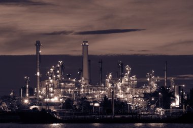 Petrol rafineri tesisi de Bangkok