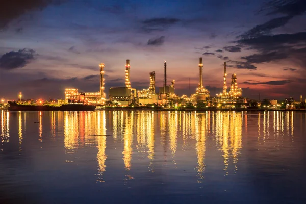 Oil refinery plant at Bangkok — Stock Photo, Image