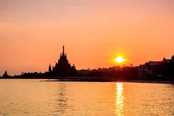Pattaya güzel Simgesel Yapı — Stok fotoğraf