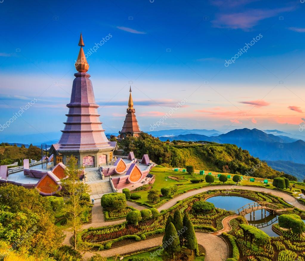 Королевство тайланд паттайя. Таиланд (королевство таиланд) эстетик. Китай путешествие девушка. Бангкок достопримечательности королевский дворец. Бангкок).