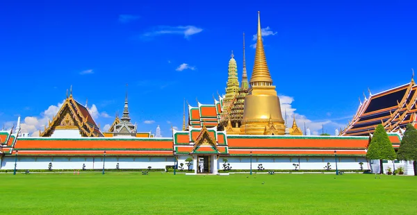 Templo de Wat Phra Kaew —  Fotos de Stock