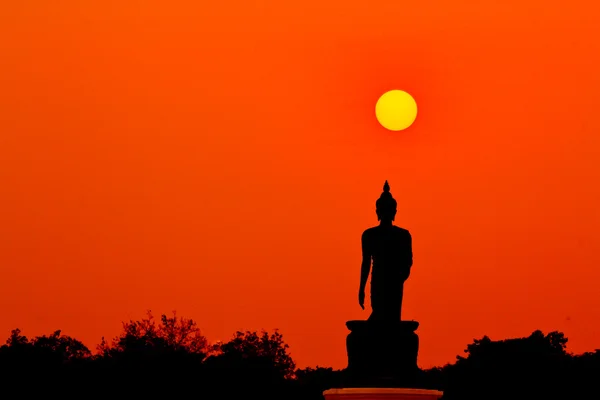 Buda heykeli siluet — Stok fotoğraf