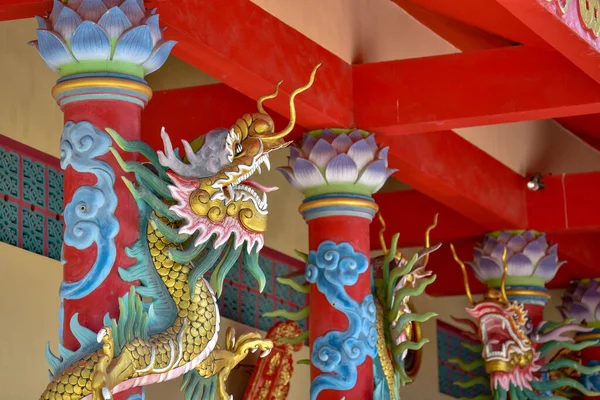 Dragon Statue Chinese Traditional Art Shrine — Stock Photo, Image