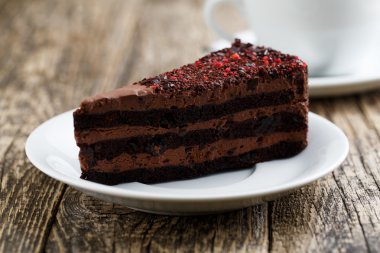 Lezzetli vejetaryen çikolata tatlı celebrati için ahşap tablo