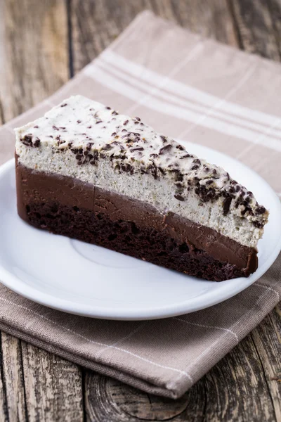 Chocoladedessert op houten achtergrond. — Stockfoto