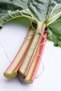 Ravent Beyaz ahşap tablo.