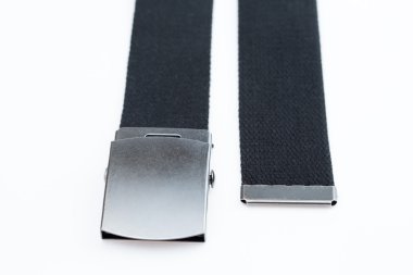 Beyaz arka plan üzerinde izole erkek kemer.