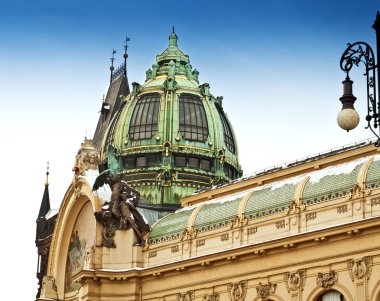 Belediye Binası ve toz kapısı Prag, Çek Cumhuriyeti