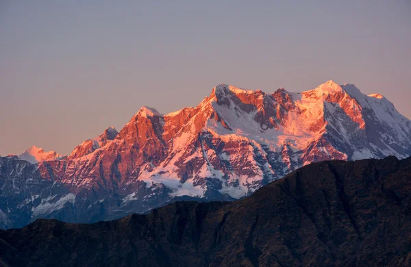 在喜马拉雅山风景秀丽的山 — 图库照片