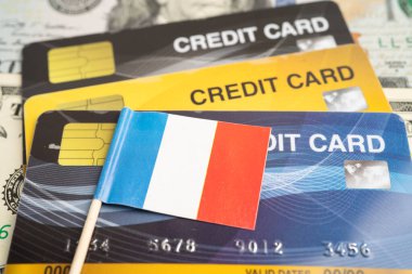 Fransa bayraklı kredi kartı modeli, finansal yatırım ekonomisi bankacılığı.