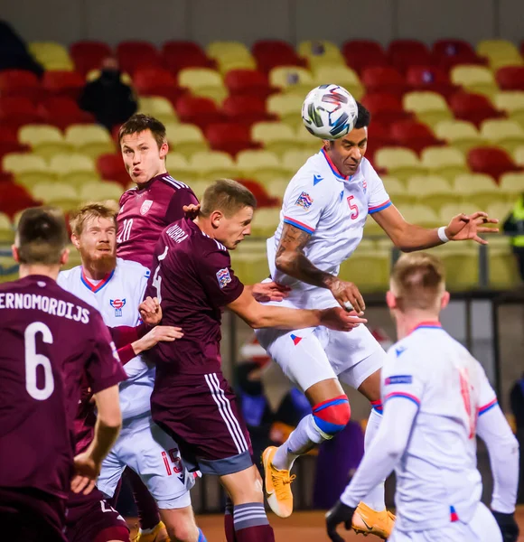 RIGA, LATVIA. 14 Kasım 2020. RIGA, LATVIA. UEFA Ulusal Futbol Takımı Letonya ve Faroe Adaları arasında oynanan Lider Maçı.